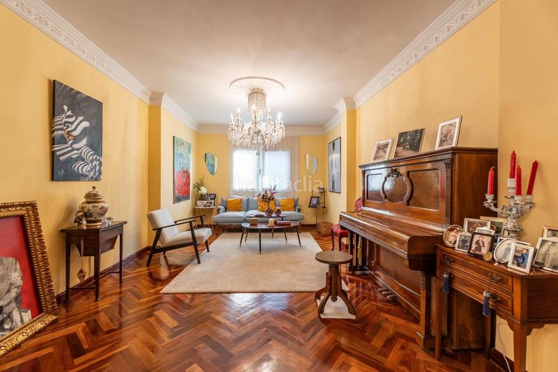 Foto 8586d185-94a2-40ca-a4a7-52be961e8182. Chalet con riscaldamento parcheggio piscina in Bonanza Boadilla del Monte