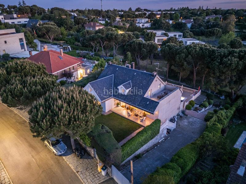 Foto b36db34b-454f-4eb3-8bbe-627438c22c98. Chalet con riscaldamento parcheggio piscina in Bonanza Boadilla del Monte