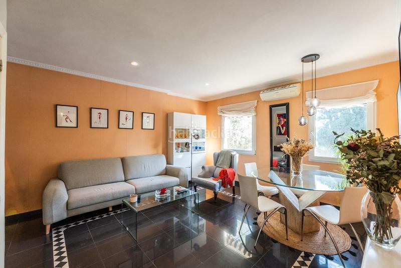 Foto d34c5adb-e015-4815-bac2-e6a81f819f32. Chalet con riscaldamento parcheggio piscina in Bonanza Boadilla del Monte