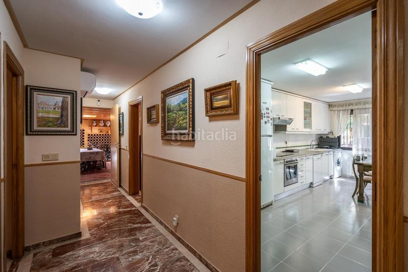 Foto 8eb10308-5545-41ff-b177-922239fed532. Chalet mit heizung parking pool in La Montaña - El Cortijo Aranjuez