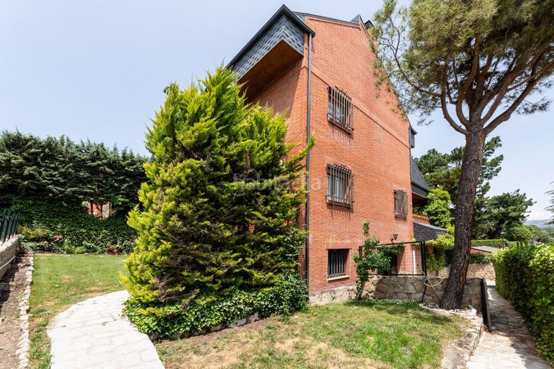 Foto 103128ee-dbbf-41e2-ad23-bc1a82484505. Chalet avec chauffage parking piscine dans Parquelagos-Puente Nuevo Galapagar