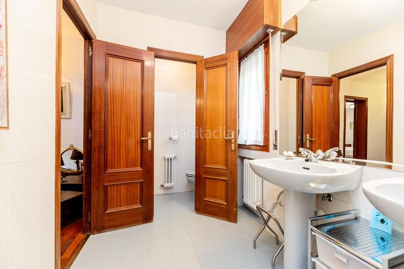 Foto 2bd3ae45-bf0e-44b8-9ff4-6030d1be47af. Chalet avec chauffage parking piscine dans Parquelagos-Puente Nuevo Galapagar