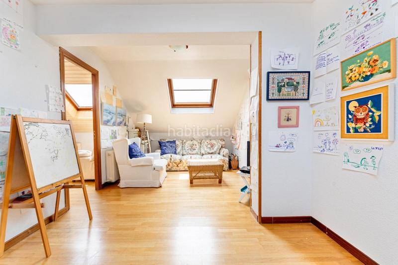 Foto 49f6eee7-dbd3-4b1a-ad7c-05139192385a. Chalet avec chauffage parking piscine dans Parquelagos-Puente Nuevo Galapagar