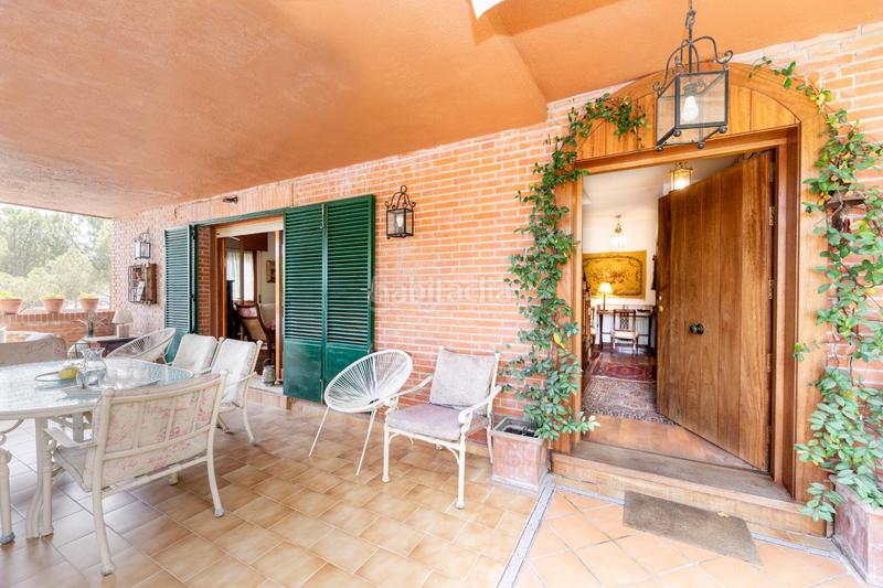 Foto 7e73788e-a94f-4cec-a36f-2b4c105e63d5. Chalet avec chauffage parking piscine dans Parquelagos-Puente Nuevo Galapagar