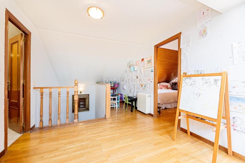 Foto 93aae3f8-2fdd-41c4-b366-b21062d370b2. Chalet avec chauffage parking piscine dans Parquelagos-Puente Nuevo Galapagar