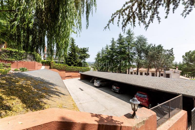 Foto cdc52fe7-f170-495c-ac45-5cd1ca3e3691. Chalet avec chauffage parking piscine dans Parquelagos-Puente Nuevo Galapagar