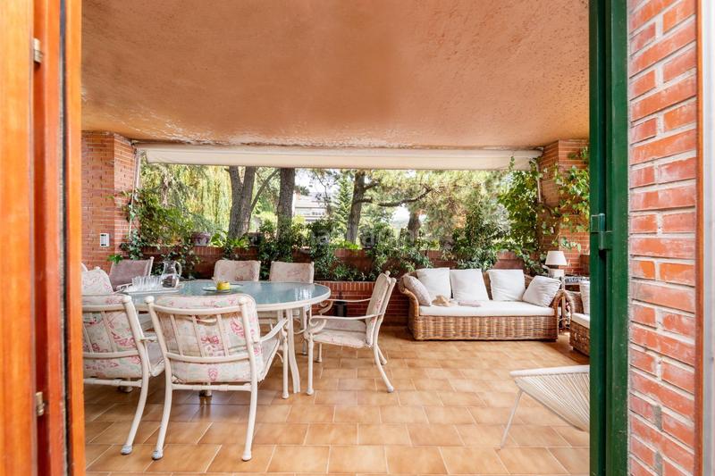 Foto f71b70d7-e5c1-4dee-9b2c-26c22d1280ee. Chalet avec chauffage parking piscine dans Parquelagos-Puente Nuevo Galapagar