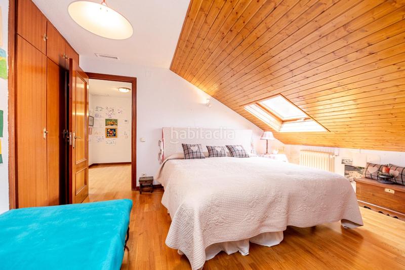 Foto f88c4155-199b-4a1f-8da1-54096c083c65. Chalet avec chauffage parking piscine dans Parquelagos-Puente Nuevo Galapagar