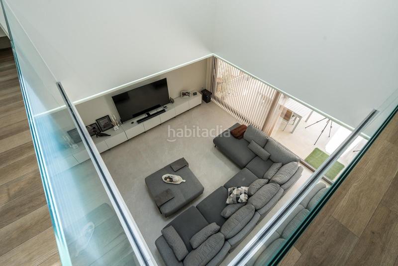 Foto ef0b5d12-a24f-4b35-83a9-aeb03a3f5163. Maison jumelée avec parking piscine dans Valdebebas - Valdefuentes Madrid