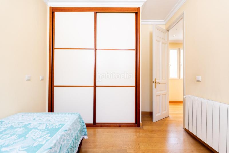 Foto afed9b09-ee34-44ca-8248-409c804b1c8d. Appartamento con riscaldamento in Cortes-Huertas Madrid