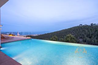 Xalet a S´Eixample-Can Misses. The white mirage  una villa de ensueño en ibiza  the white mirag