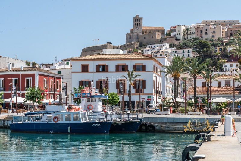 Foto 3614e582-bc0f-4daf-8650-ab7913592731. Xalet amb aparcament piscina a S´Eixample-Can Misses Ibiza