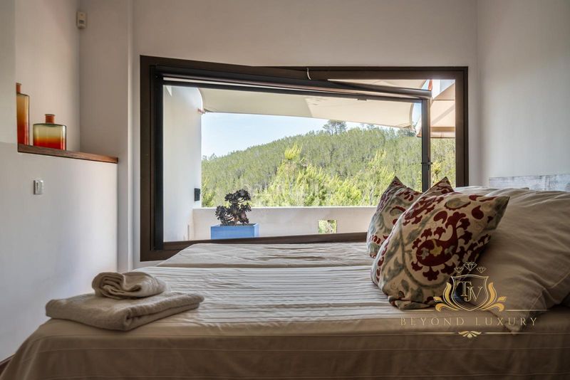 Foto 8b211eb2-067a-4c39-857a-2d6a2f4e287d. Xalet amb aparcament piscina a S´Eixample-Can Misses Ibiza