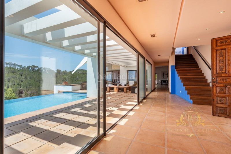 Foto b2364cd9-2abf-49a6-a770-a1eae8cdb495. Xalet amb aparcament piscina a S´Eixample-Can Misses Ibiza