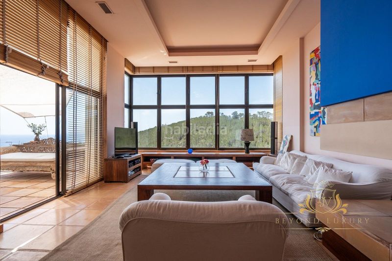 Foto fb09c6d0-070a-43e8-b3f7-548bc8aa57ec. Xalet amb aparcament piscina a S´Eixample-Can Misses Ibiza