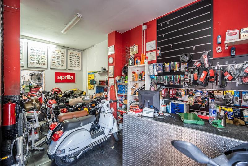 Foto 2992bced-e7f8-42d0-82bc-c948b6275c52. Local comercial espectacular local en venta en zona céntrica se ofrece en venta este estupendo local comercial de 136 metros cuadr en Majadahonda