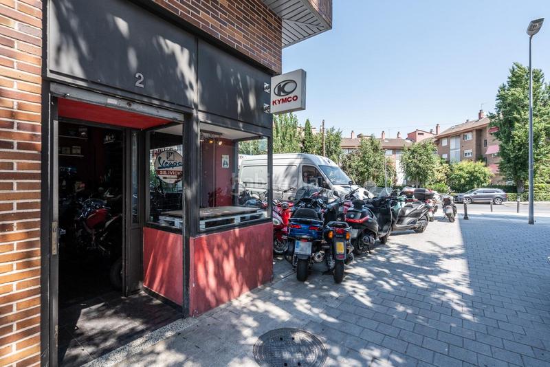 Foto e5fb964c-7dcf-43d0-aa30-def92411f2de. Local comercial espectacular local en venta en zona céntrica se ofrece en venta este estupendo local comercial de 136 metros cuadr en Majadahonda