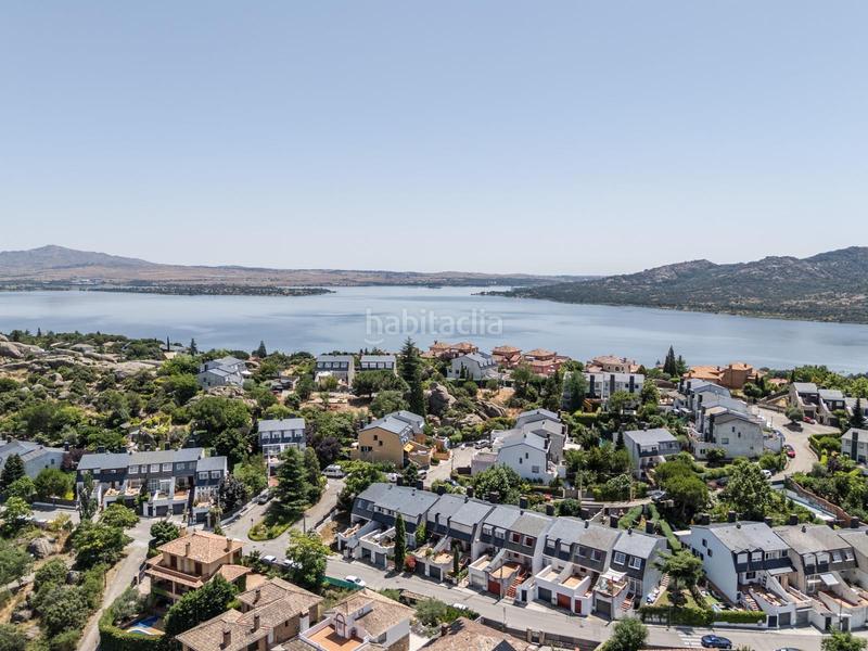 Foto 09b94825-c646-49f4-ac77-53f94897e245. Chalet con riscaldamento parcheggio in Manzanares el Real