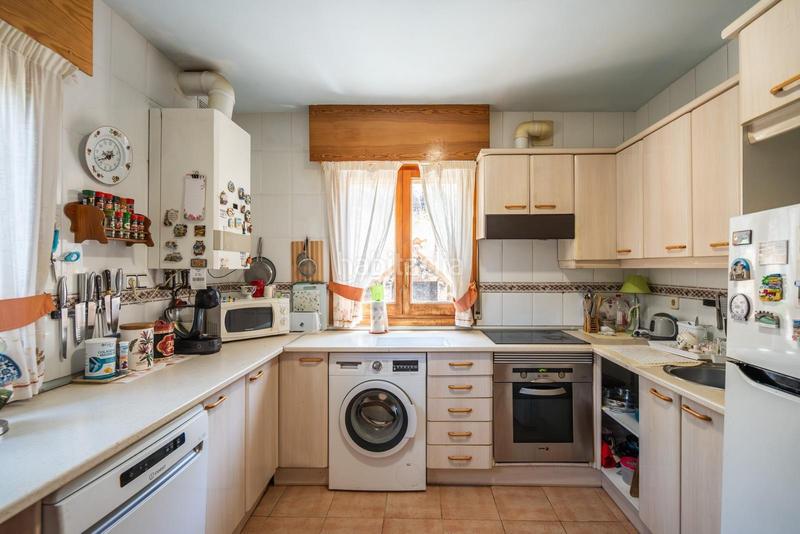 Foto e4193f22-bfae-4141-af4b-6d419377fce3. Chalet con riscaldamento parcheggio in Manzanares el Real