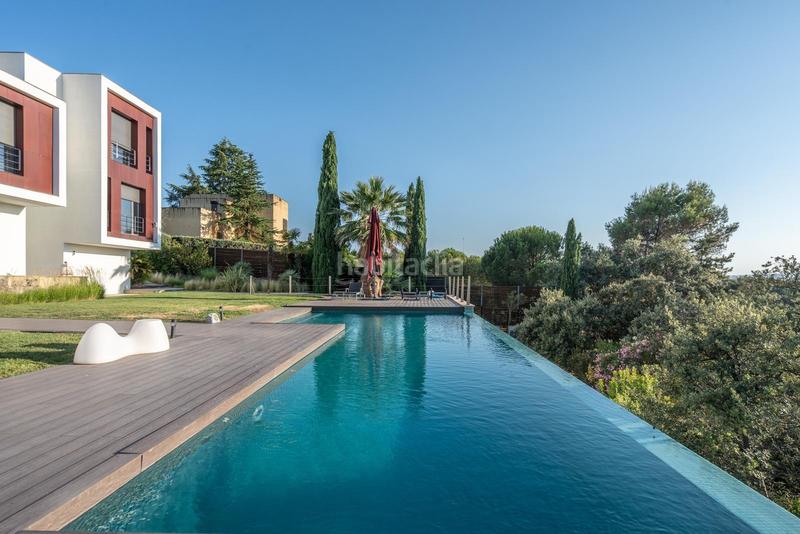 Foto 04d50d94-1af5-4048-8c64-ef4b8d412ffd. Chalet  de lujo único en las rozas con diseño exclusivo y vistas perpetuas extraordinaria propiedad de alto standing situada en lo en Rozas de Madrid (Las)