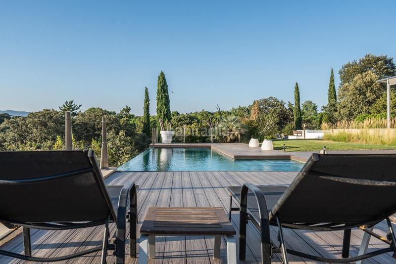 Foto ef0d7333-5798-4adc-9f6a-e55e117b295b. Chalet  de lujo único en las rozas con diseño exclusivo y vistas perpetuas extraordinaria propiedad de alto standing situada en lo en Rozas de Madrid (Las)
