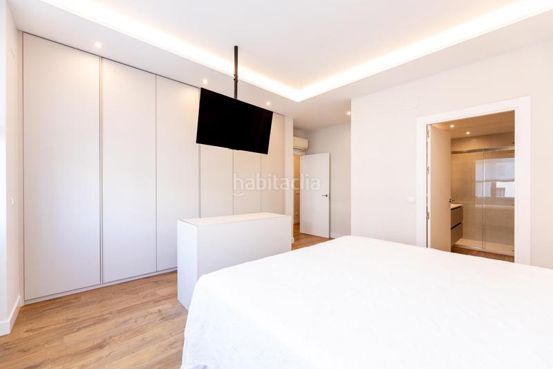 Foto 8972381c-83ba-417a-9d39-806ba50990c7. Piso excelente piso alto con terraza cercano al parque el retiro calle o donnell en Madrid