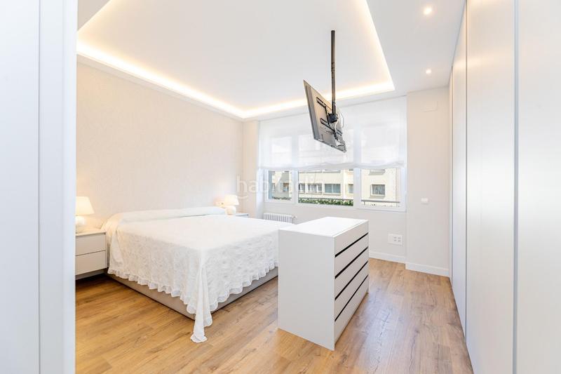 Foto d233a750-68cf-4fe8-a4fb-0f44f2d6d31d. Piso excelente piso alto con terraza cercano al parque el retiro calle o donnell en Madrid