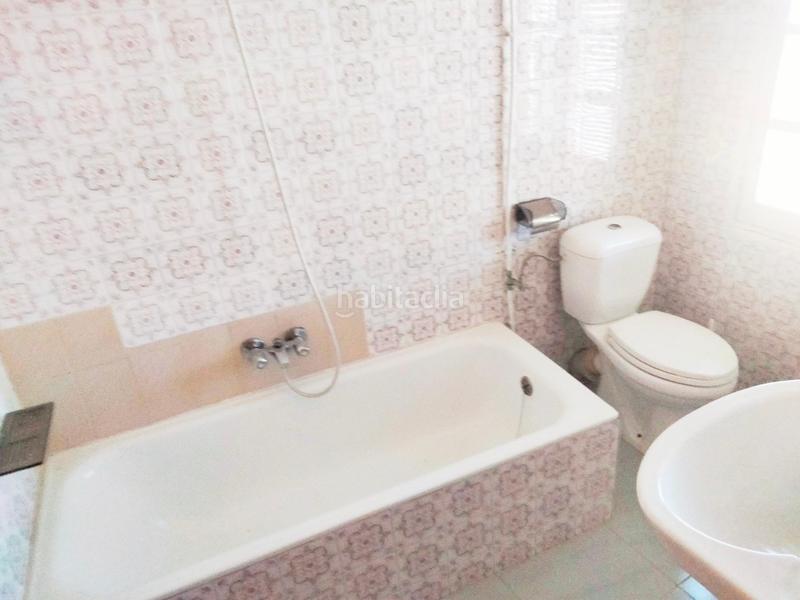 Foto 295e5b3a-a1b8-4713-8530-49f740e9aaf3. Casa amb calefacció a Lillo