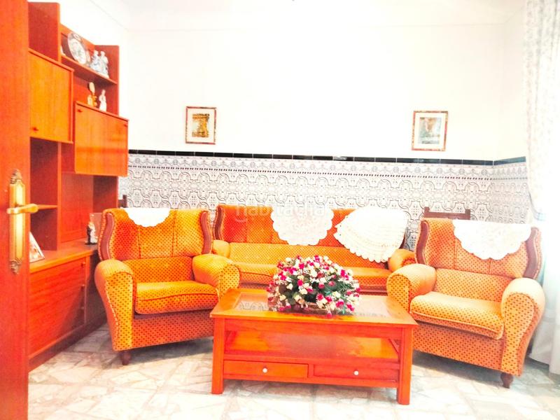 Foto 8c23cb06-d6cd-4587-ad9b-54380c1fd5f2. Casa amb calefacció a Lillo