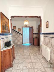 Maison à Lillo. Casa en lillo toledo de 218 m2 construidos sobre planta de 144 m