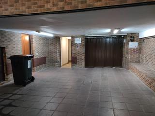Parking coche en Calle ALCANTARA 64