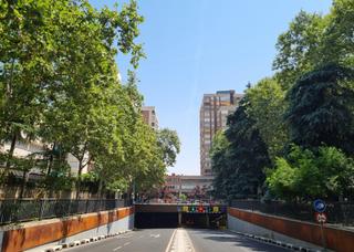 Aparcament cotxe a Ríos Rosas-Nuevos Ministerios. Plaza para coche grande