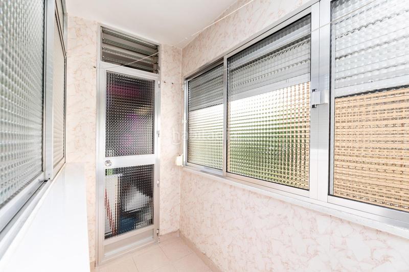 Foto 37fedaf6-1b6b-4eb3-9fd0-e2d6b1ce344c. Piso amplio piso en Peñagrande con piscina y excelentes conexiones en Madrid