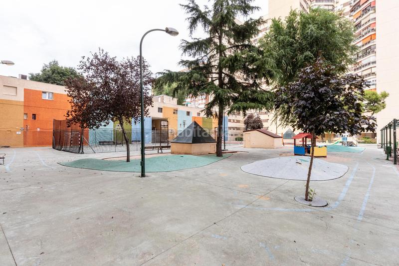 Foto af0b57a8-9ca8-43c8-a2c0-7747caa3dd2b. Piso amplio piso en Peñagrande con piscina y excelentes conexiones en Madrid