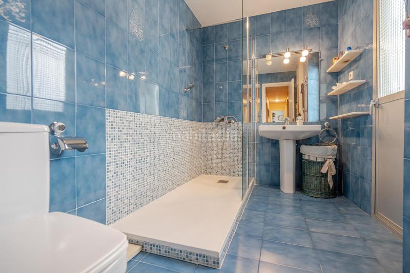 Foto 4eaedb98-4fec-407c-8a7b-ff95854b3ca9. Piso increíble piso de 4 dormitorios con gran terraza cerrada en ronda de segovia magnífica vivienda situada en la exclusiva y demanda en Madrid