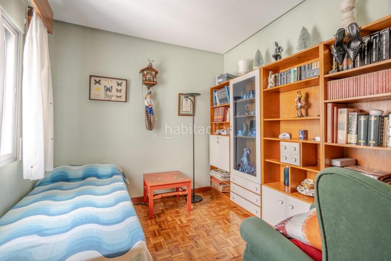 Foto 881c74f5-5822-448a-849e-59d9754d925b. Piso increíble piso de 4 dormitorios con gran terraza cerrada en ronda de segovia magnífica vivienda situada en la exclusiva y demanda en Madrid