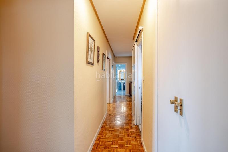 Foto f0afbbaf-9fa6-4538-a97e-33f0113a2314. Piso increíble piso de 4 dormitorios con gran terraza cerrada en ronda de segovia magnífica vivienda situada en la exclusiva y demanda en Madrid