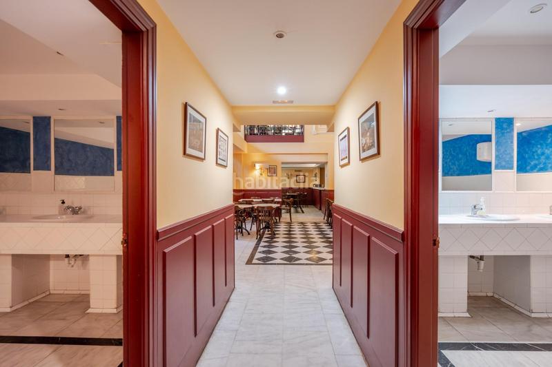 Foto 97ea55c4-b1fc-4cfa-b16c-cec961287b99. Local comercial bar restaurante en venta , zona privilegiada se ofrece en venta este bar restaurante en pleno funcionamiento con más d en Alcorcón