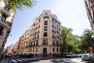 Pis  Calle benito gutierrez. Acogedor piso en calle benito gutiérrez  barrio de argelles, mad