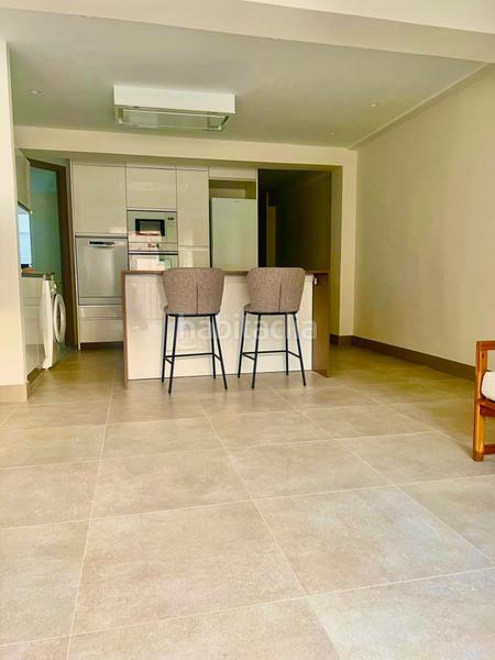 Foto dad0b002-7c50-4609-864b-f24963dfe10b. Pis a calle caridad 4 a Playa Levante Santa Pola