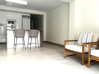 Pis  Calle caridad 4. A 50 metros de la playa piso en venta de 3 dormitorios en santa