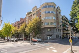 Office space  Calle cadarso. Oficina con posibilidad de cambio de uso en calle cadarso  se of
