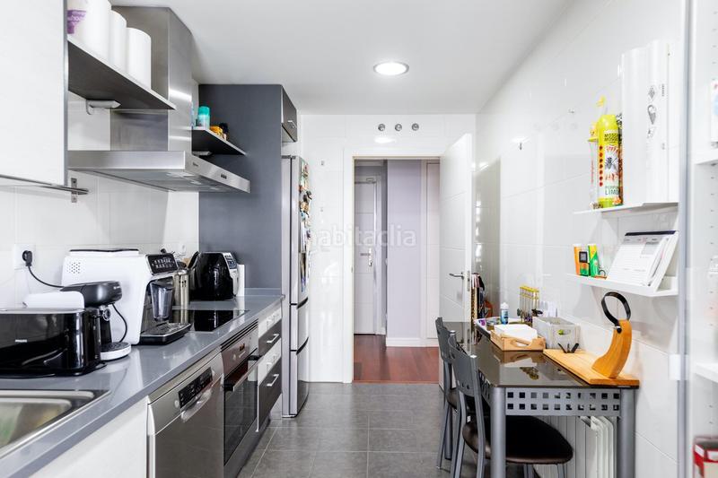 Foto 4d1c97d9-22f9-46fd-8da6-5e988dda94d5. Rent flat with heating parking in Norte Alcobendas