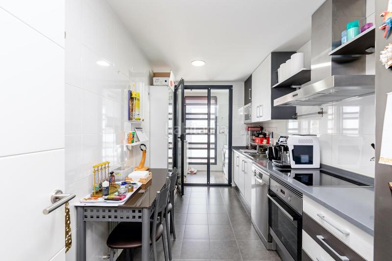 Foto 75944f44-2cf0-4d56-a311-9a1bf94f4153. Rent flat with heating parking in Norte Alcobendas