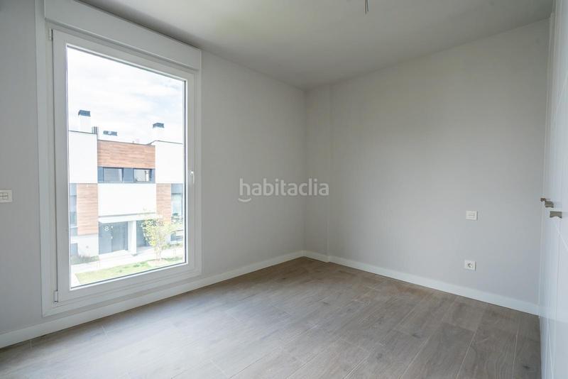 Foto 4665c883-57f3-4538-8393-702b6624ac0b. Casa adossada amb calefacció aparcament piscina a Rozas de Madrid (Las)