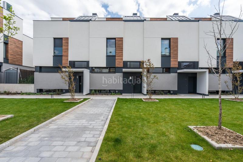 Foto 51314814-3fb5-40f5-9480-e1e5a35c0ff6. Casa adossada amb calefacció aparcament piscina a Rozas de Madrid (Las)