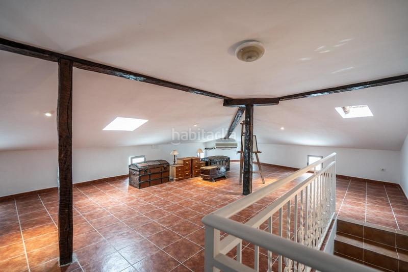 Foto 1dfb53c0-b538-4239-9f0d-c2e0bcd2cea7. Lloguer casa aparellada amb calefacció a Tiemblo (El)