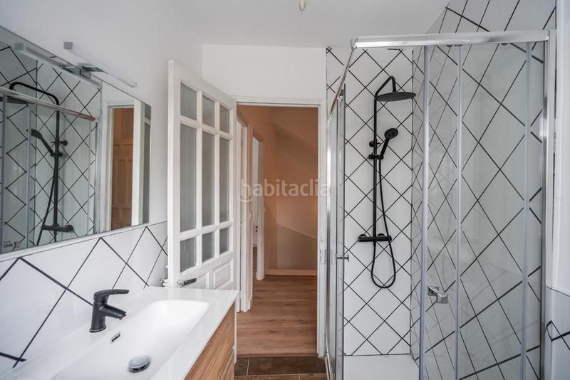 Foto 2867ed42-eef8-4a36-9fc5-ab4efae9435e. Lloguer casa aparellada amb calefacció a Tiemblo (El)