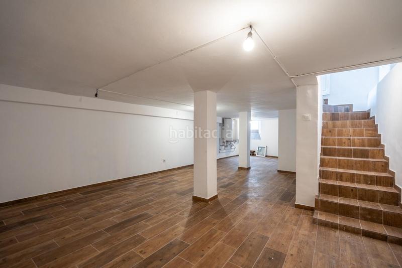 Foto f332cafc-1a5e-4b5f-8d04-43a4a5b51f97. Lloguer casa aparellada amb calefacció a Tiemblo (El)