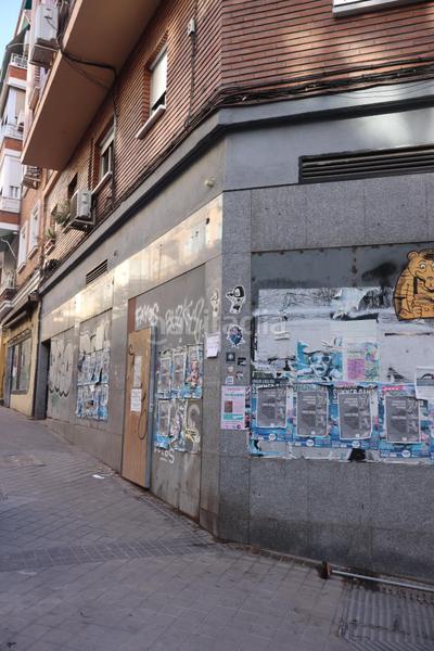 Foto 871d58ab-f99f-482d-8ca8-316ee752abf5. Local comercial a Ciudad Jardín Madrid